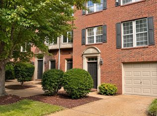 674 Huffine Manor Cir #674, Franklin, TN 37067