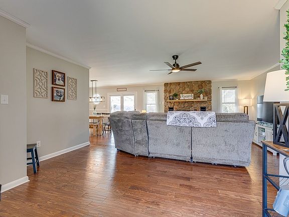 4th image of 17374 Ashley Hill Cir