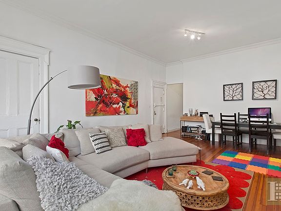 2nd image of 22 E 10th St APT 2