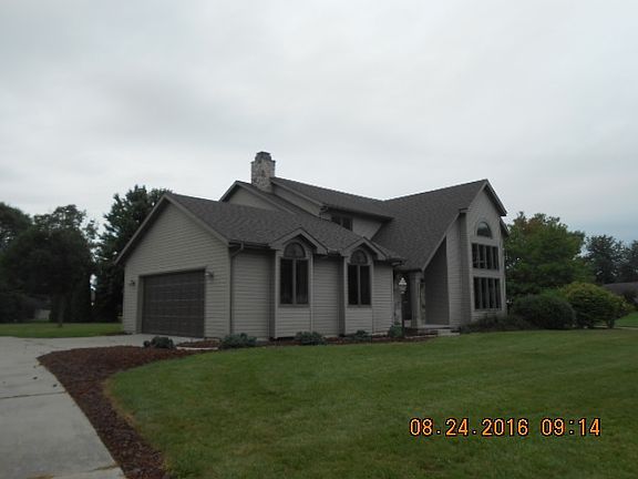 2nd image of 22840 Springwood Dr