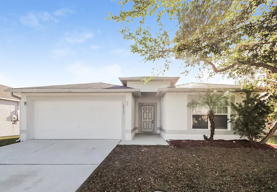 2923 Elbib Dr