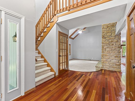 4th image of 7321 Shadow Wood Dr