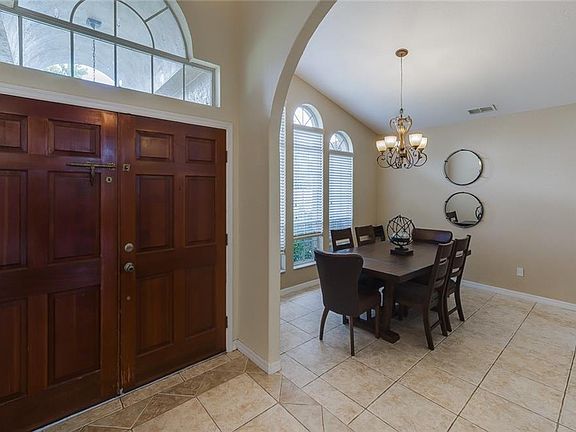2nd image of 947 Hallowell Cir