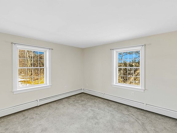 2nd image of 16 Woodman Way APT 16
