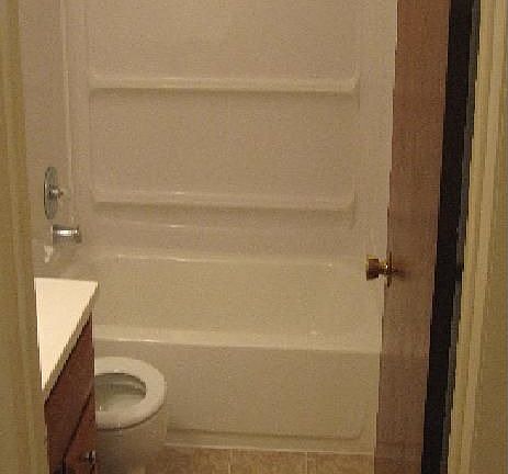 2nd image of 1421 Laurie Ln
