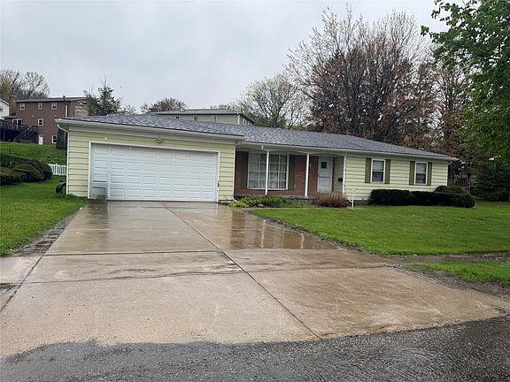 2nd image of 929 Ruth Ave