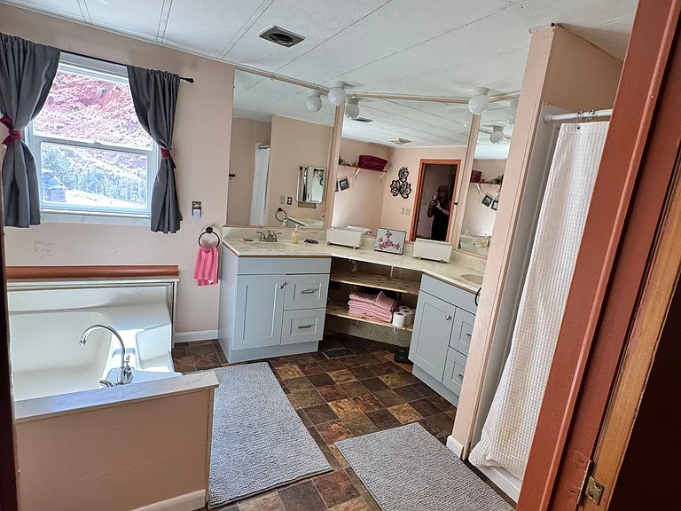 94 W Bailey Ln — Photo 8