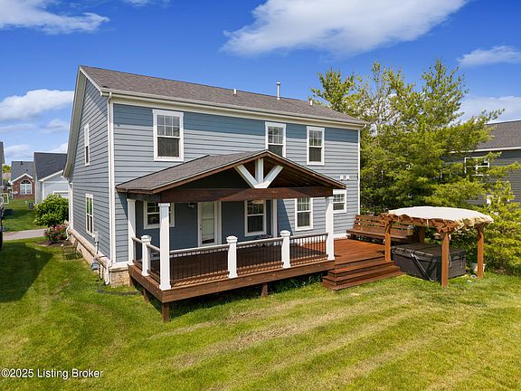 3rd image of 1700 Coral Ct