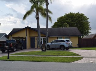 1213 SW 81st Ter, Pompano Beach, FL 33068