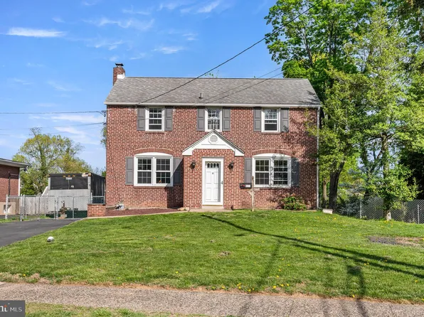 666 Dutton Cir, Springfield, PA 19064