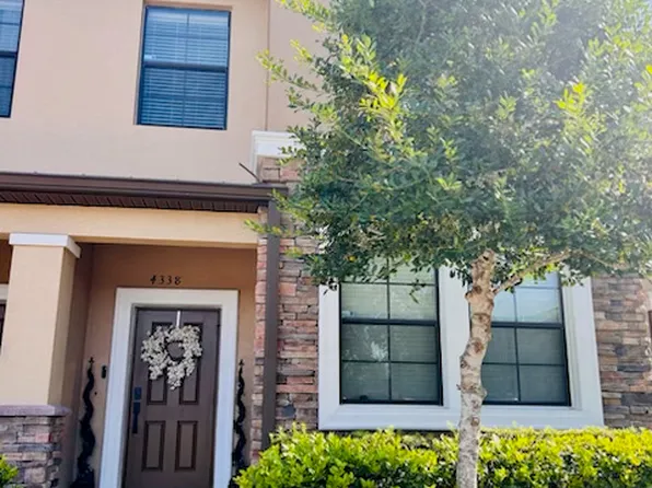 4338 Fennwood Ct, Zephyrhills, FL 33543