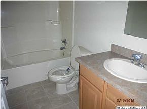 5th image of 102 Tarpon Dr