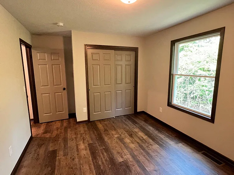1001 Albern Dr — Photo 6