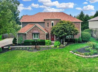 912 Copperwood Dr, Carmel, IN 46033