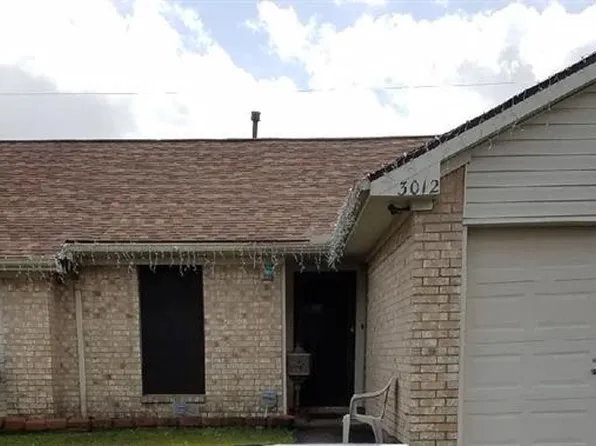 3012 Briar Dr, Pasadena, TX 77503