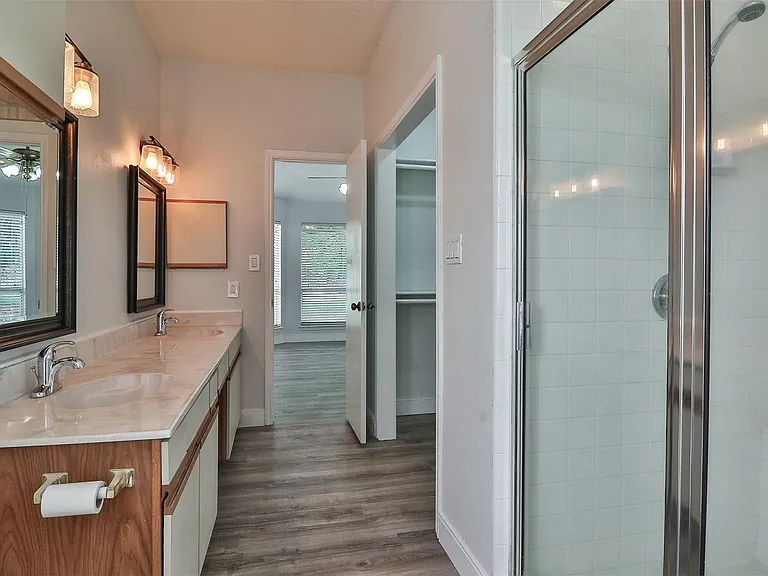 10910 Scenic Dr — Photo 32
