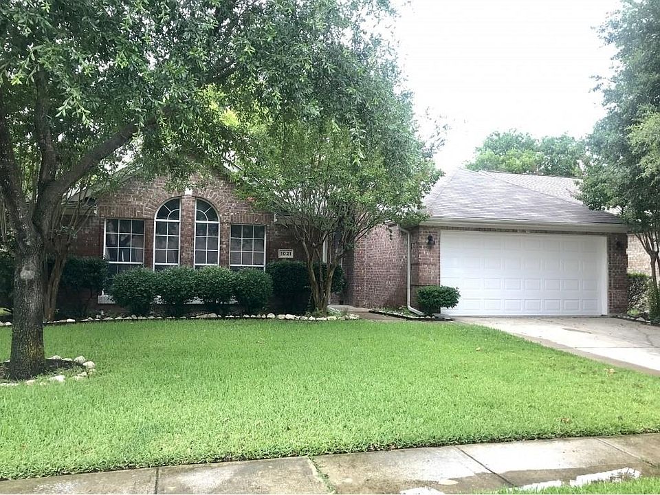 1st image of 1021 Tanglewood Ln