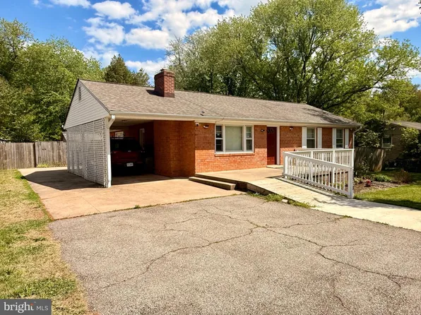11713 Bradley Forest Rd, Manassas, VA 20112