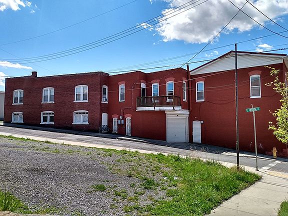 3rd image of 400-402 Virginia Ave
