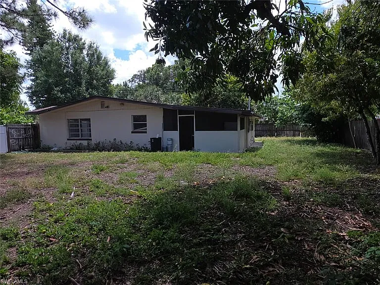 2103 Unity Ave — Photo 32
