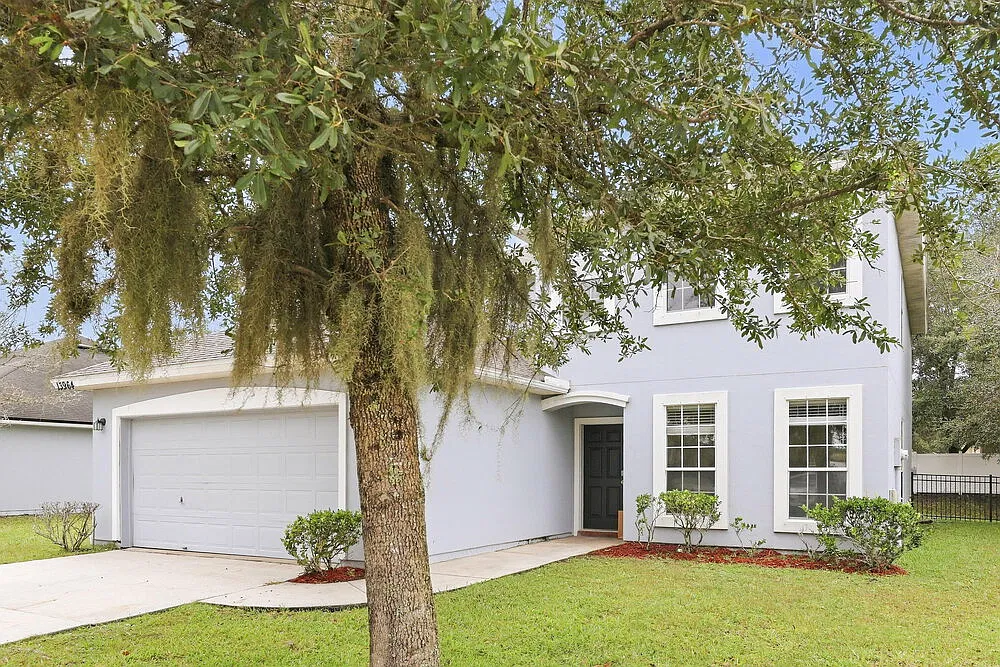 5 bed, 3.0 bath, 3055 sqft, $2,980 — Photo 4