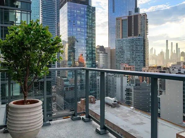 42-06 Orchard St, Long Island City, NY