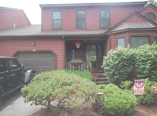 12 Hawthorne Vlg APT C, Franklin, MA 02038