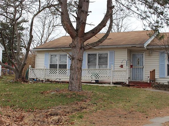 2nd image of 30 Shadbush Way