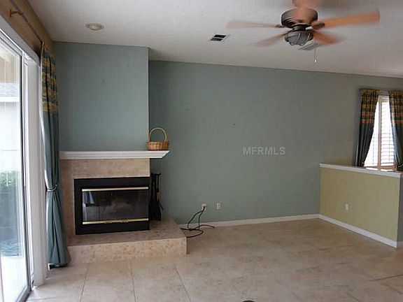4th image of 733 Legacy Park Dr