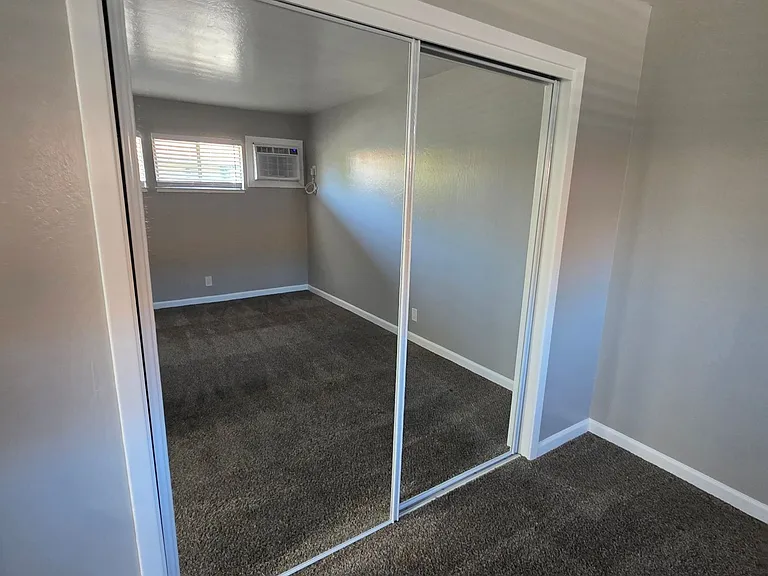Arden Fair Apartments — Photo 42