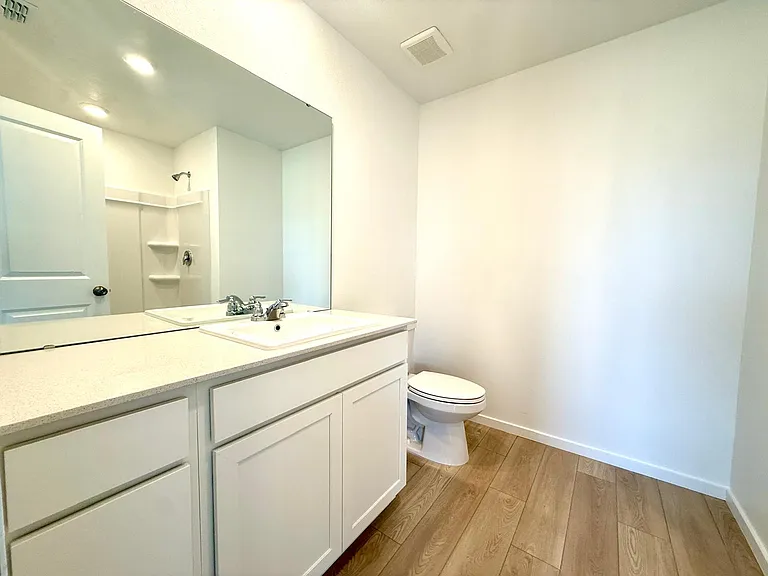 874 Lynx St — Photo 12