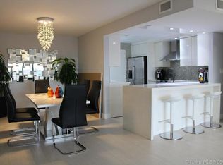 800 NE 195th St APT 402, Miami, FL 33179