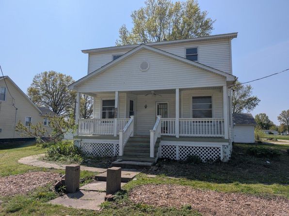 517 Sarah St, Livingston, IL 62058