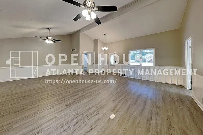 3 bed, 2.0 bath, 2875 sqft, $2,375 — Photo 3