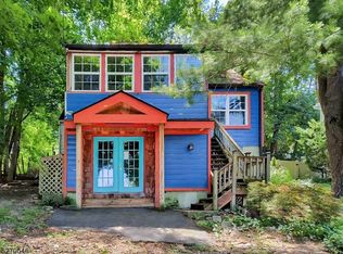 30 Lenape Ave, Newton, NJ 07860