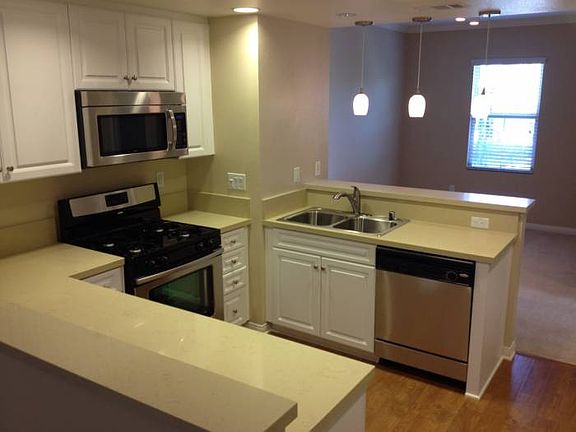 Fully Upgraded Kitchen