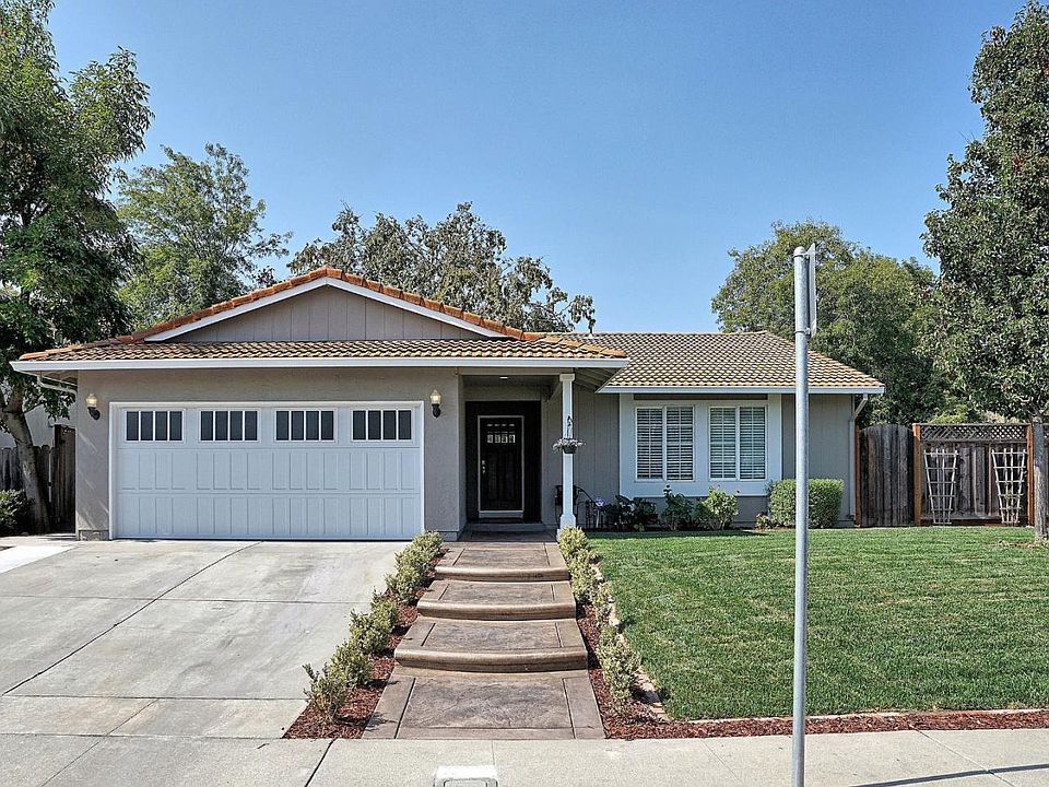 1st image of 5705 Wheelsman Pl