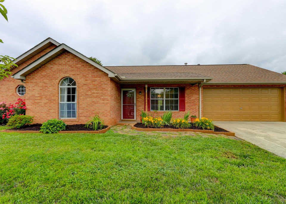 1st image of 7248 Genoa Ln