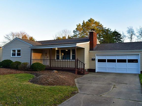 2nd image of 3411 S Wendover Cir