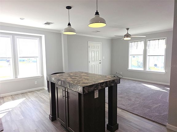 5th image of 236 Wolverine Ave