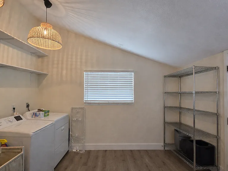 3430 Chapel Dr — Photo 17