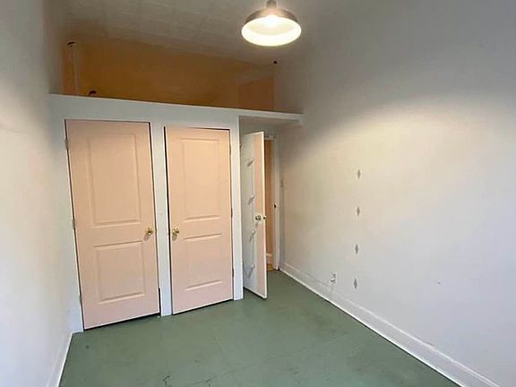 5th image of 106 President St APT 1L