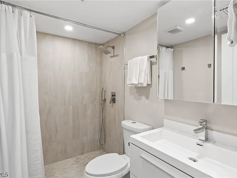 13211 Whitehaven Ln #1504 — Photo 21