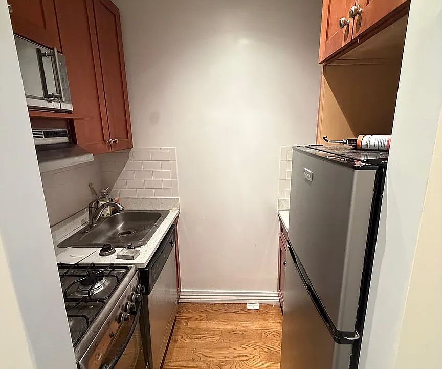1st image of 338 E 83rd St APT 1D