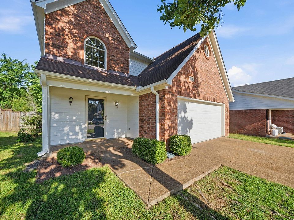1st image of 1032 Appling Meadow Dr