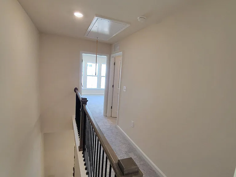 424 Glen Clova Dr — Photo 11
