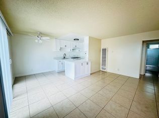 1955 Pomona Ave #23, Costa Mesa, CA 92627