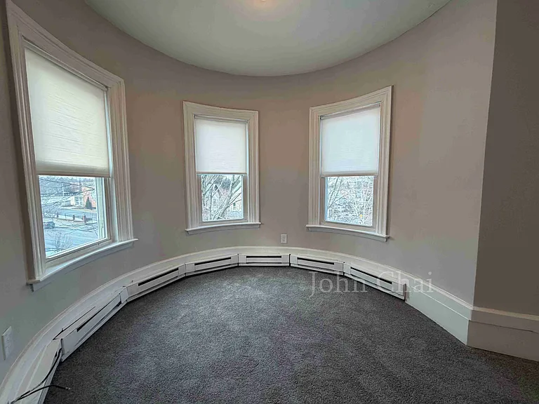 592 Cambridge St #33 — Photo 5