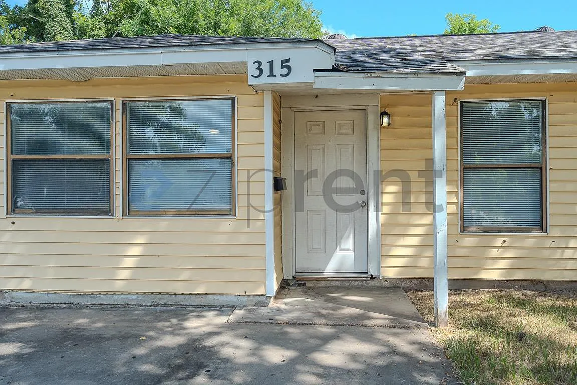 3 bed, 1467 sqft, $1,800 — Photo 4