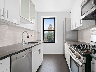 170 E 94th St APT 6B, Manhattan, NY, 10128